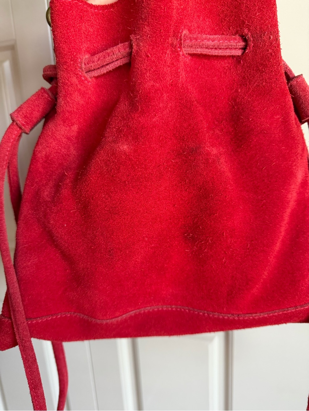 Free People Red Suede Drawstring Bucket Bag or pouch - removable strap - Picture 5 of 9